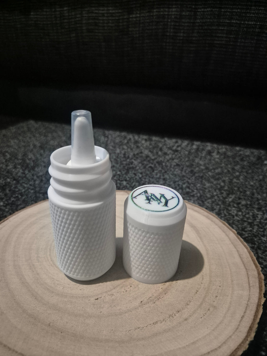 3D printed single decongestant spray case